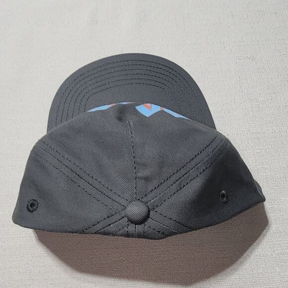 AC/DC adjustable hat - Picture 6 of 6